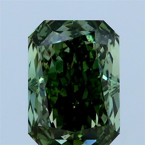 2.03 Carat Radiant Shaped, Excellent Cut, FANCY VIVID GREEN Color, VS2 Clarity, IGI Certified Lab Grown Diamond