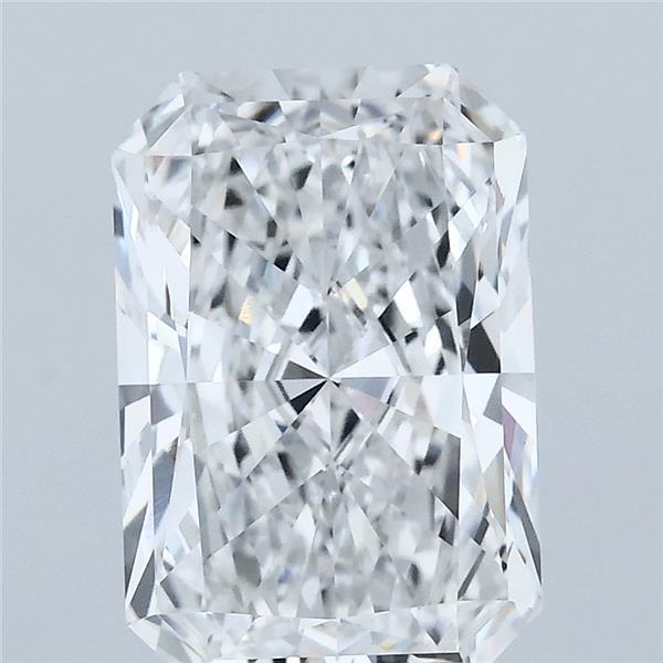 3.22 Carat Radiant Shaped, Ideal Cut, D Color, VVS2 Clarity, IGI Certified Lab Grown Diamond