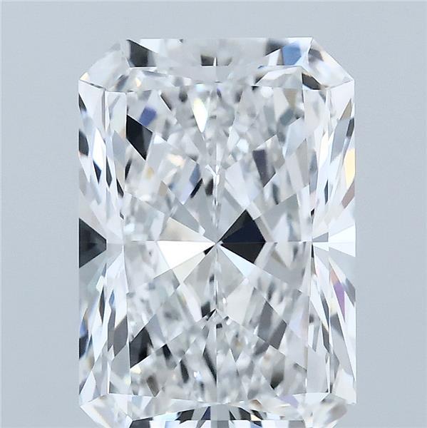 4.24 Carat Radiant Shaped, Excellent Cut, E Color, VVS2 Clarity, IGI Certified Lab Grown Diamond