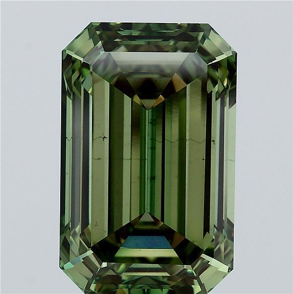 7.88 Carat Emerald Shaped, Very Good Cut, FANCY VIVID GREEN Color, VS2 Clarity, IGI Certified Lab Grown Diamond