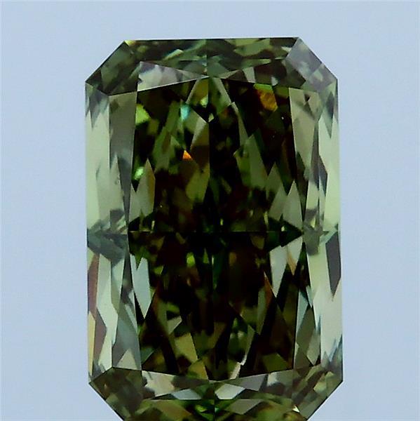 2.07 Carat Radiant Shaped, Excellent Cut, FANCY VIVID GREEN Color, VS1 Clarity, IGI Certified Lab Grown Diamond
