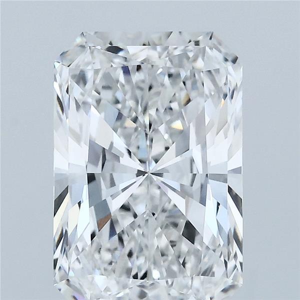 3.22 Carat Radiant Shaped, Ideal Cut, D Color, VVS2 Clarity, IGI Certified Lab Grown Diamond