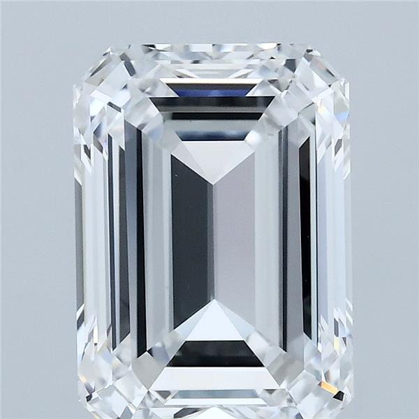 3.92 Carat Emerald Shaped, Ideal Cut, D Color, VVS2 Clarity, IGI Certified Lab Grown Diamond