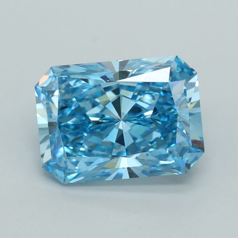 2.50 Carat Radiant Shaped, Ideal Cut, VS1 Clarity, IGI Certified Lab Grown Diamond