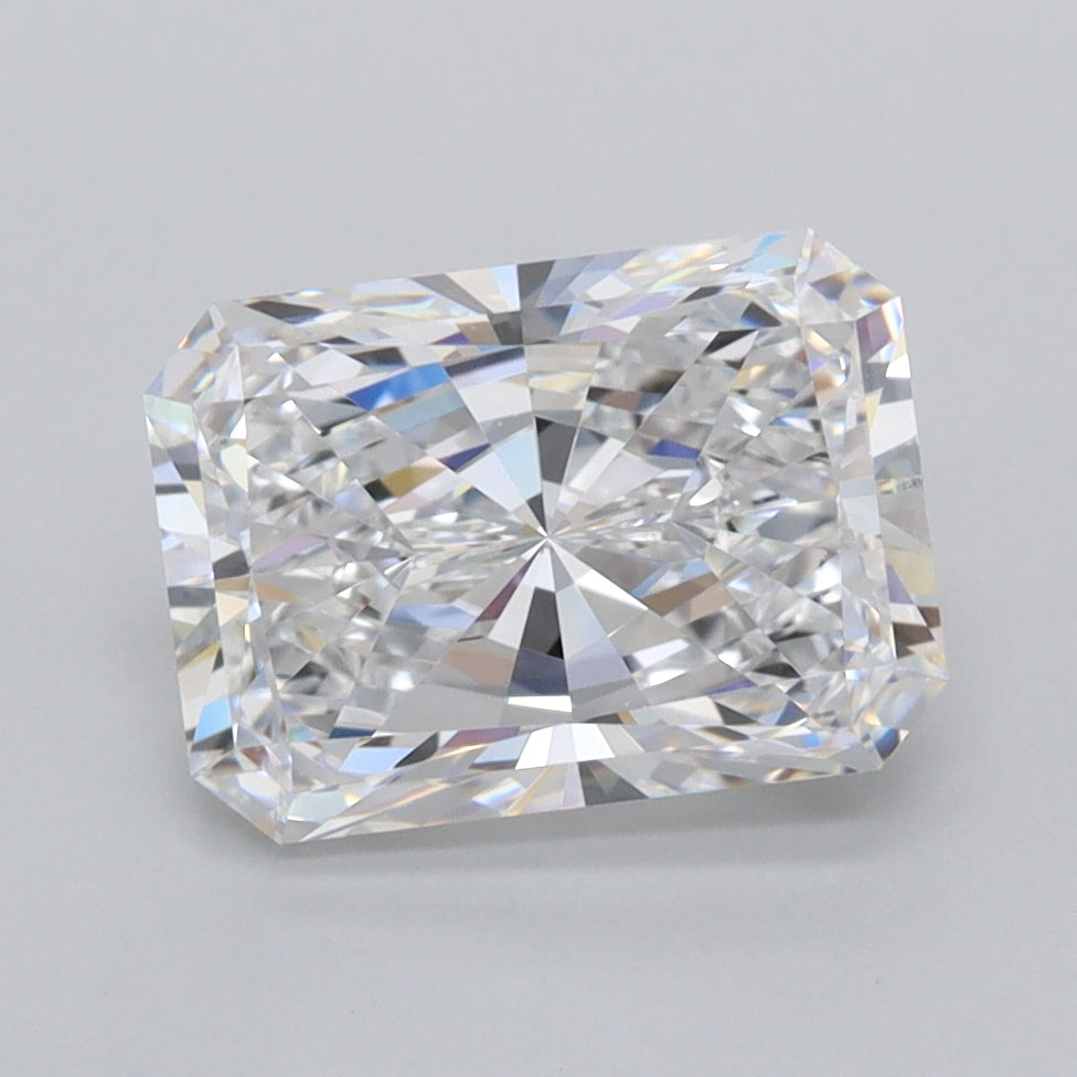 2.50 Carat Radiant Shaped, Excellent Cut, D Color, VVS1 Clarity, IGI Certified Lab Grown Diamond