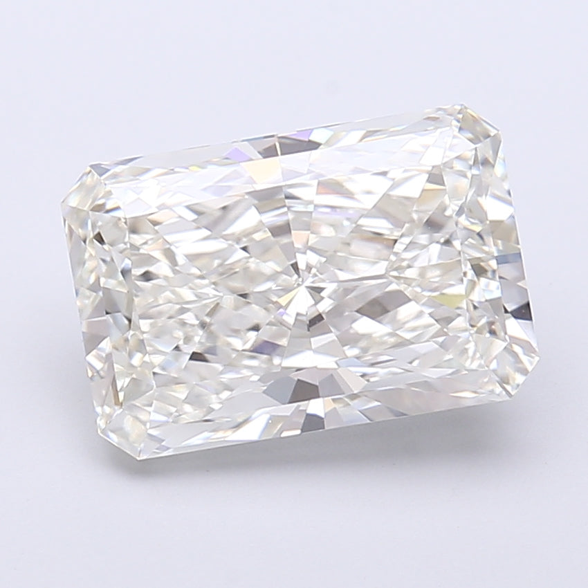 4.06 Carat Radiant Shaped, Very Good Cut, G Color, VVS2 Clarity, IGI Certified Lab Grown Diamond