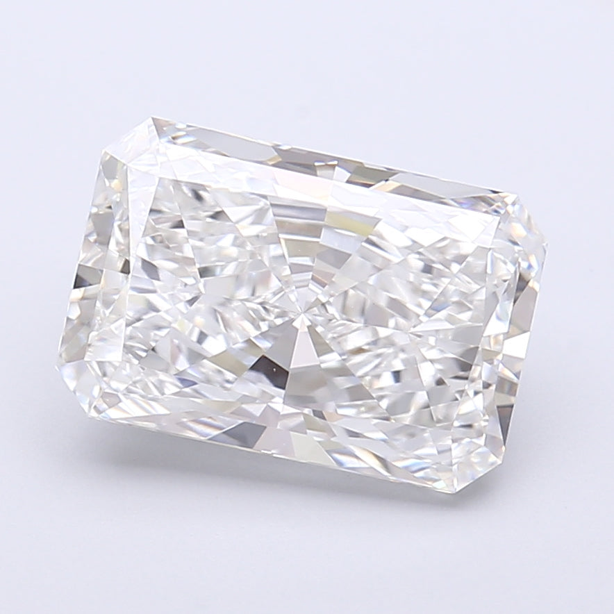 4.02 Carat Radiant Shaped, Very Good Cut, E Color, VS1 Clarity, IGI Certified Lab Grown Diamond