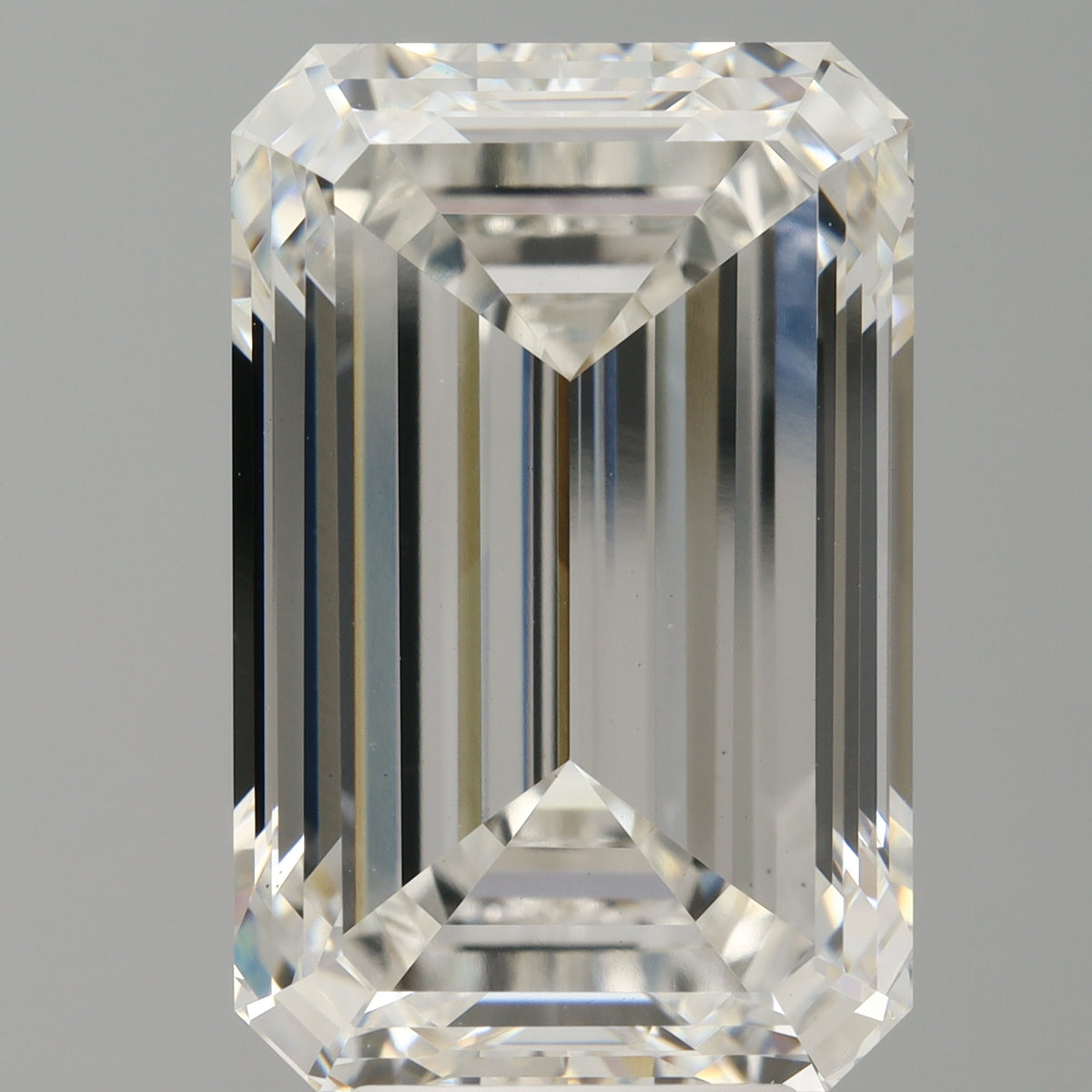 7.50 Carat Emerald Shaped, Excellent Cut, F Color, VVS2 Clarity, IGI Certified Lab Grown Diamond