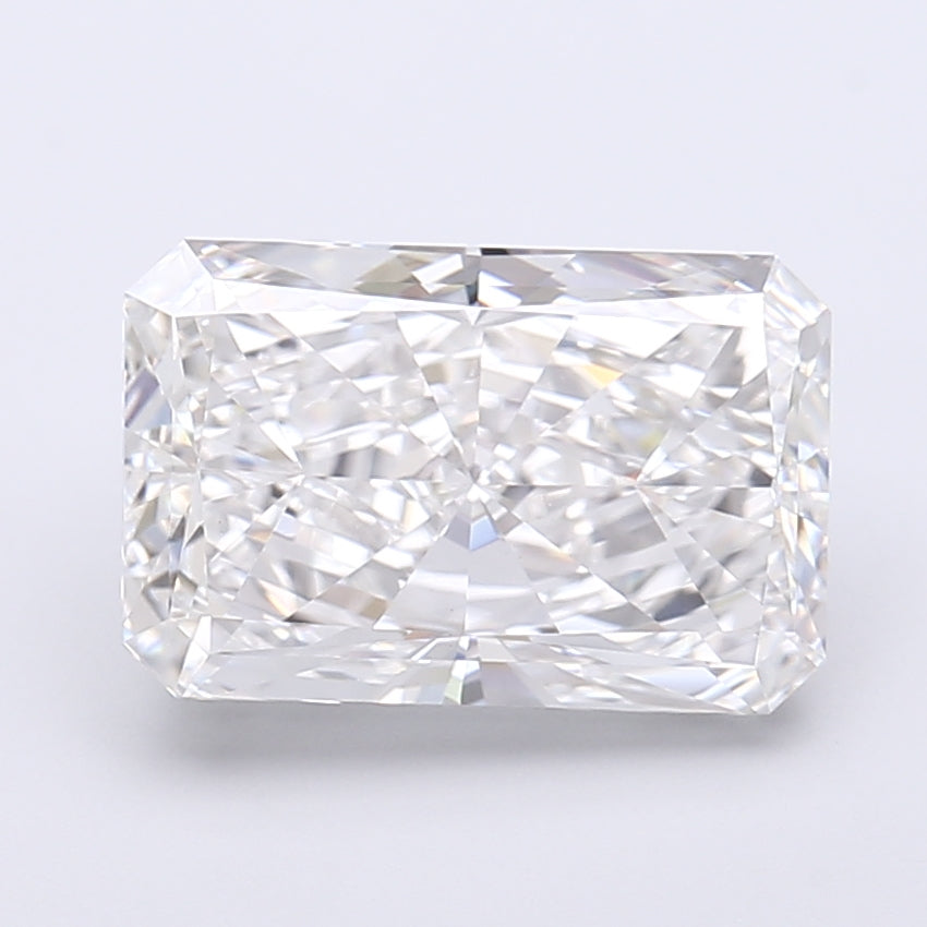 4.00 Carat Radiant Shaped, Very Good Cut, E Color, VVS2 Clarity, IGI Certified Lab Grown Diamond