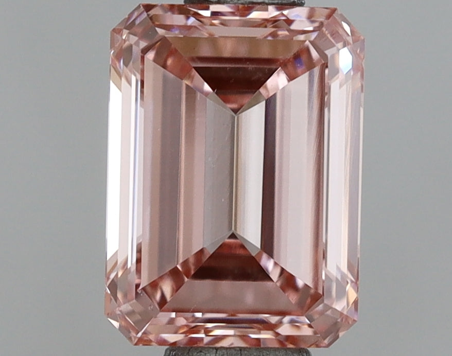 1.00 Carat Emerald Shaped, Very Good Cut, VVS2 Clarity, IGI Certified Lab Grown Diamond