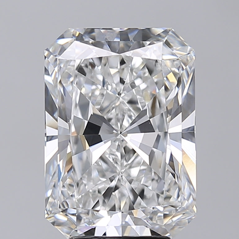 5.01 Carat Radiant Shaped, Excellent Cut, E Color, VVS2 Clarity, IGI Certified Lab Grown Diamond