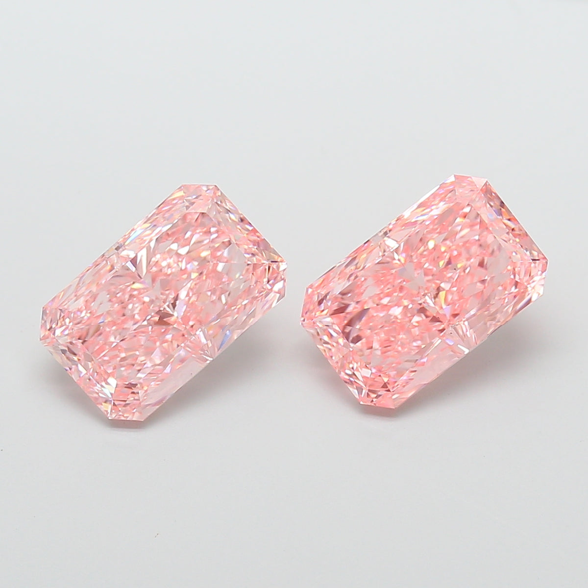 5.00 Carat Radiant Shaped, Excellent Cut, VS2 Clarity, IGI Certified Lab Grown Diamond