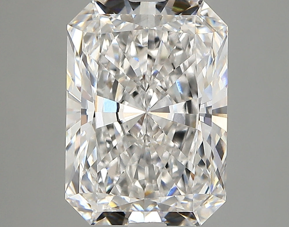 4.08 Carat Radiant Shaped, Very Good Cut, E Color, VS1 Clarity, IGI Certified Lab Grown Diamond