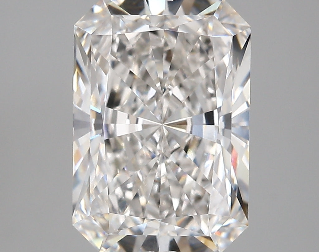 4.29 Carat Radiant Shaped, Very Good Cut, F Color, VVS2 Clarity, IGI Certified Lab Grown Diamond