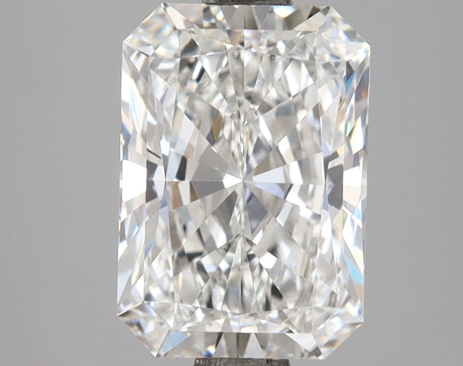 2.56 Carat Radiant Shaped, Ideal Cut, E Color, VVS2 Clarity, IGI Certified Lab Grown Diamond