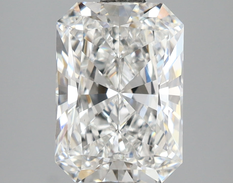 2.59 Carat Radiant Shaped, Ideal Cut, E Color, VVS2 Clarity, IGI Certified Lab Grown Diamond