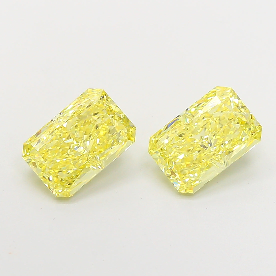 1.96 Carat Radiant Shaped, Excellent Cut, VVS2 Clarity, IGI Certified Lab Grown Diamond