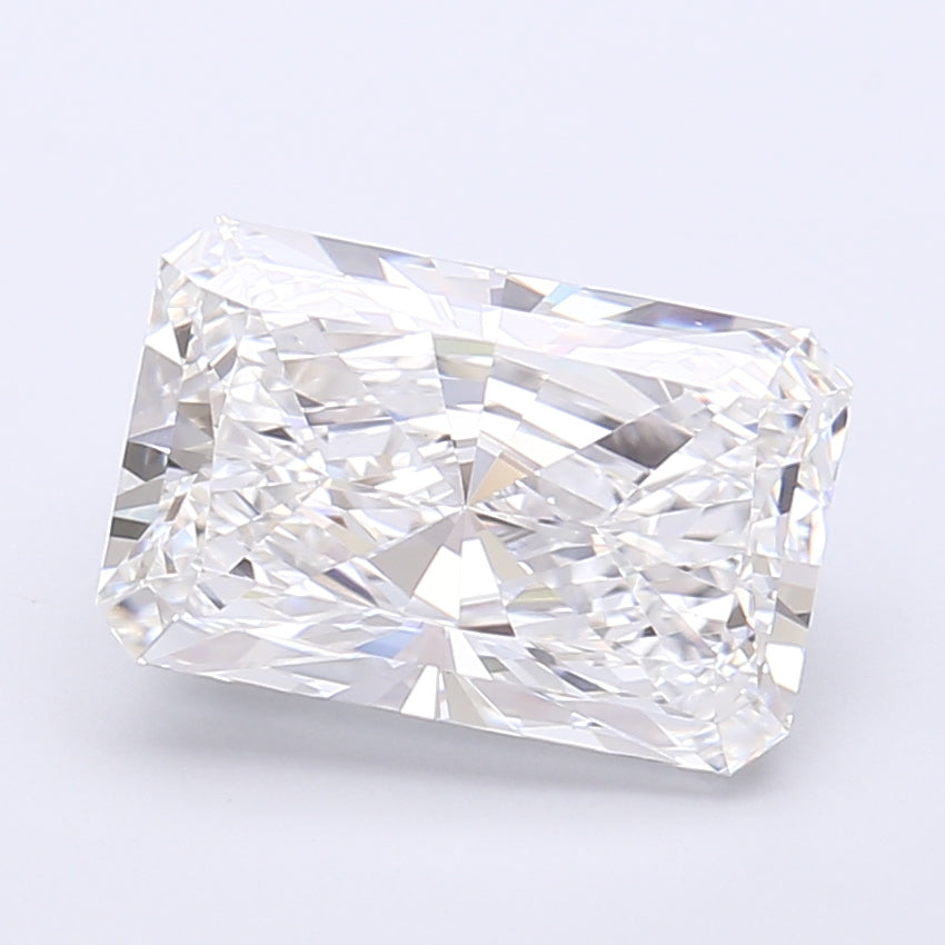 3.72 Carat Radiant Shaped, Very Good Cut, E Color, VS1 Clarity, IGI Certified Lab Grown Diamond