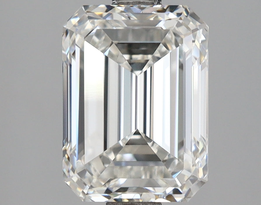 3.03 Carat Emerald Shaped, Ideal Cut, F Color, VVS2 Clarity, IGI Certified Lab Grown Diamond