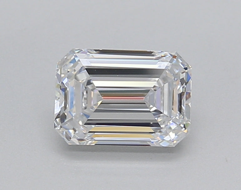 1.01 Carat Emerald Shaped, Very Good Cut, D Color, VVS2 Clarity, IGI Certified Lab Grown Diamond