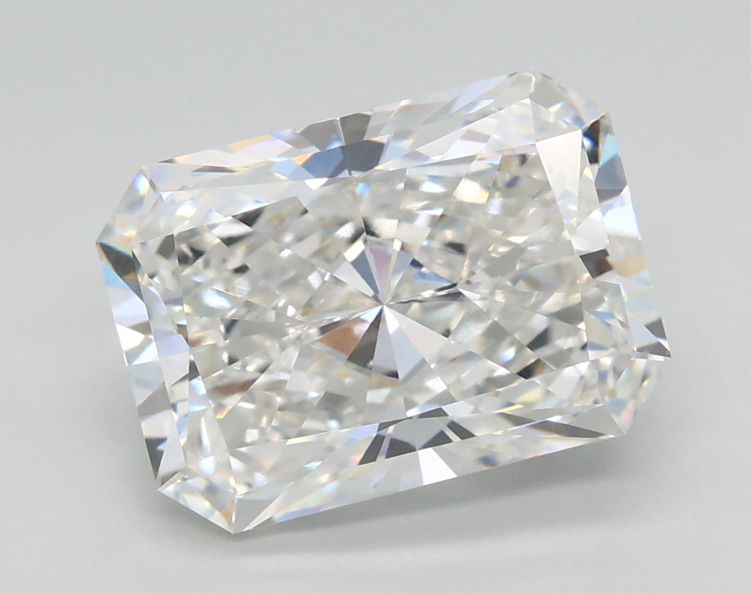 4.07 Carat Radiant Shaped, Very Good Cut, E Color, VVS1 Clarity, IGI Certified Lab Grown Diamond