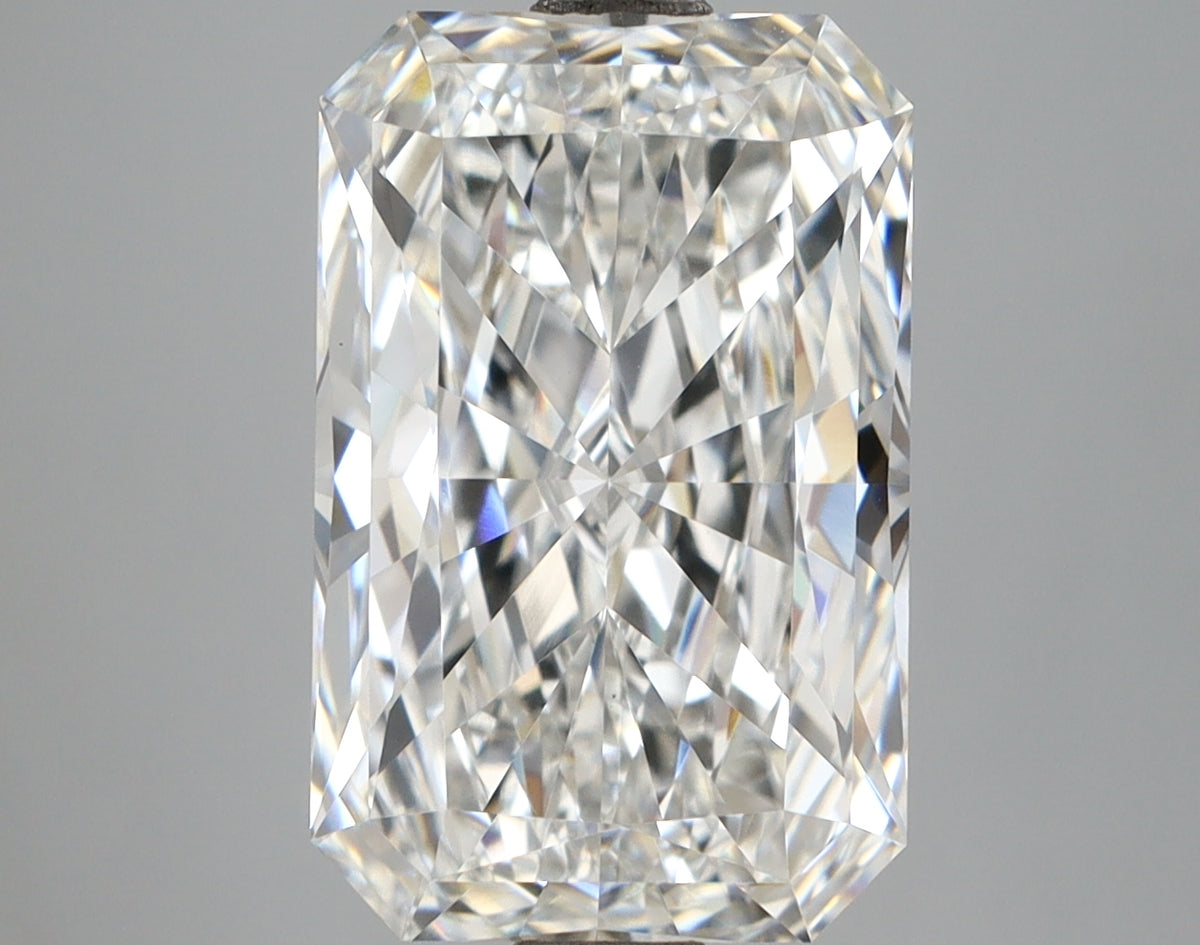5.03 Carat Radiant Shaped, Excellent Cut, E Color, VVS2 Clarity, IGI Certified Lab Grown Diamond