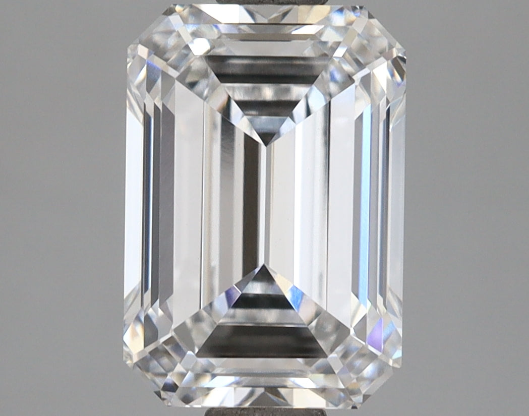 2.58 Carat Emerald Shaped, Ideal Cut, D Color, VVS1 Clarity, IGI Certified Lab Grown Diamond