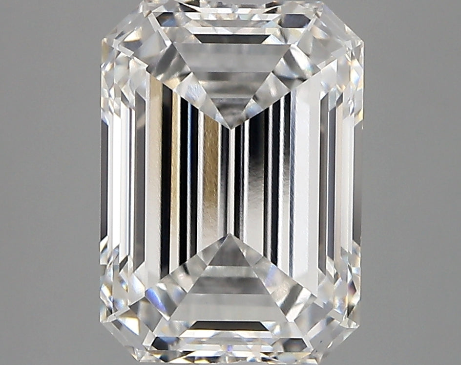 3.91 Carat Emerald Shaped, Very Good Cut, E Color, VVS1 Clarity, IGI Certified Lab Grown Diamond