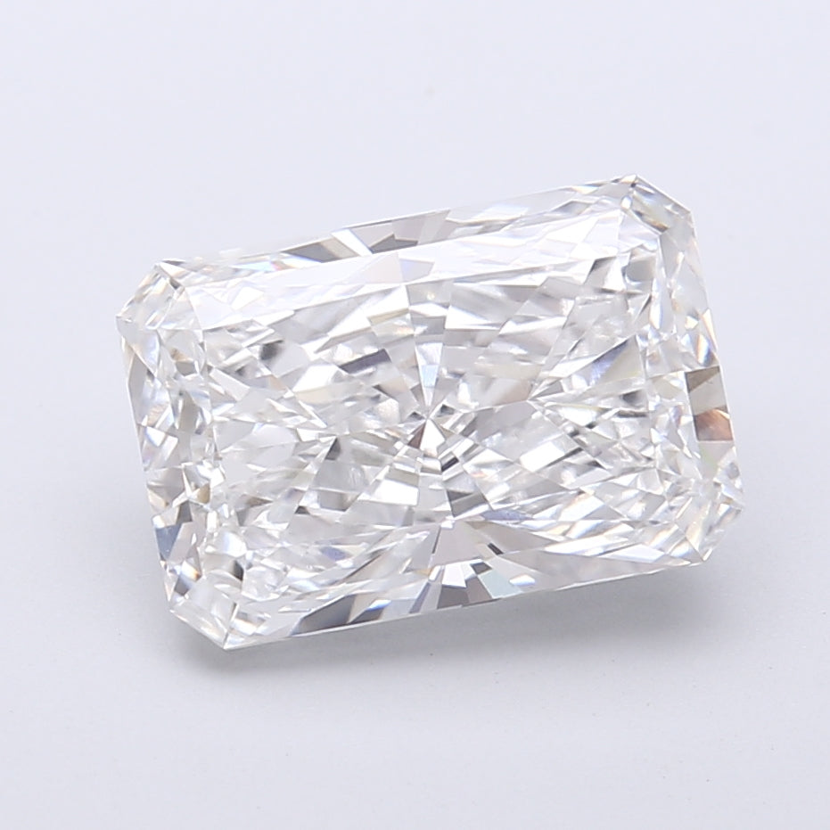 4.03 Carat Radiant Shaped, Very Good Cut, E Color, VS1 Clarity, IGI Certified Lab Grown Diamond