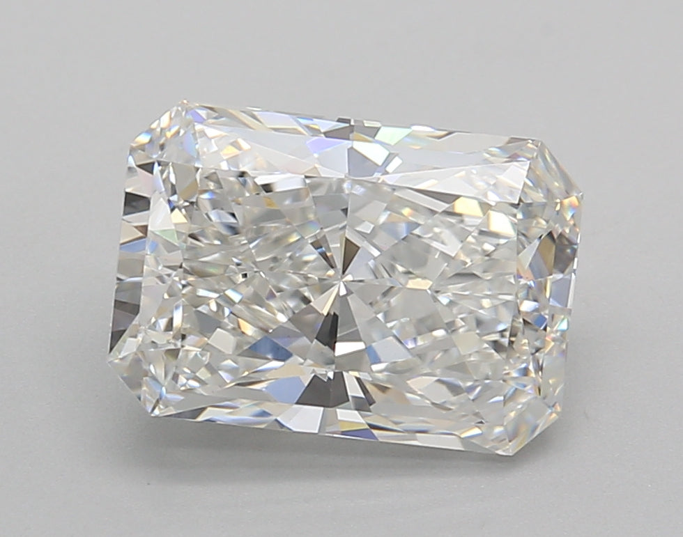 3.00 Carat Radiant Shaped, Very Good Cut, F Color, VS1 Clarity, IGI Certified Lab Grown Diamond