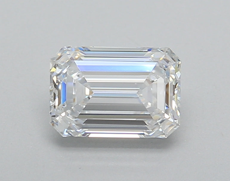 1.02 Carat Emerald Shaped, Very Good Cut, D Color, VVS1 Clarity, IGI Certified Lab Grown Diamond