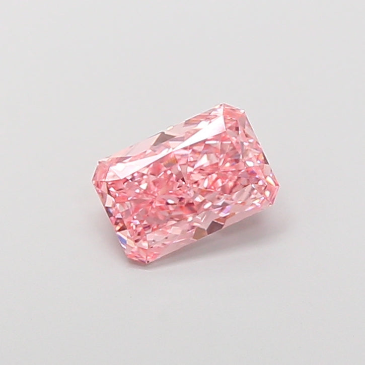 1.61 Carat Radiant Shaped, Very Good Cut, VVS2 Clarity, IGI Certified Lab Grown Diamond