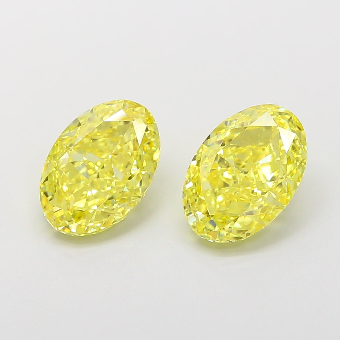 1.76 Carat Oval Shaped, Excellent Cut, VS1 Clarity, IGI Certified Lab Grown Diamond