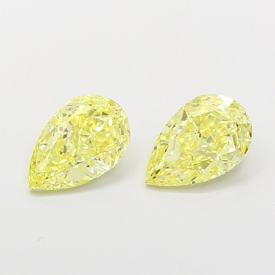 1.01 Carat Radiant Shaped, Excellent Cut, VVS2 Clarity, IGI Certified Lab Grown Diamond