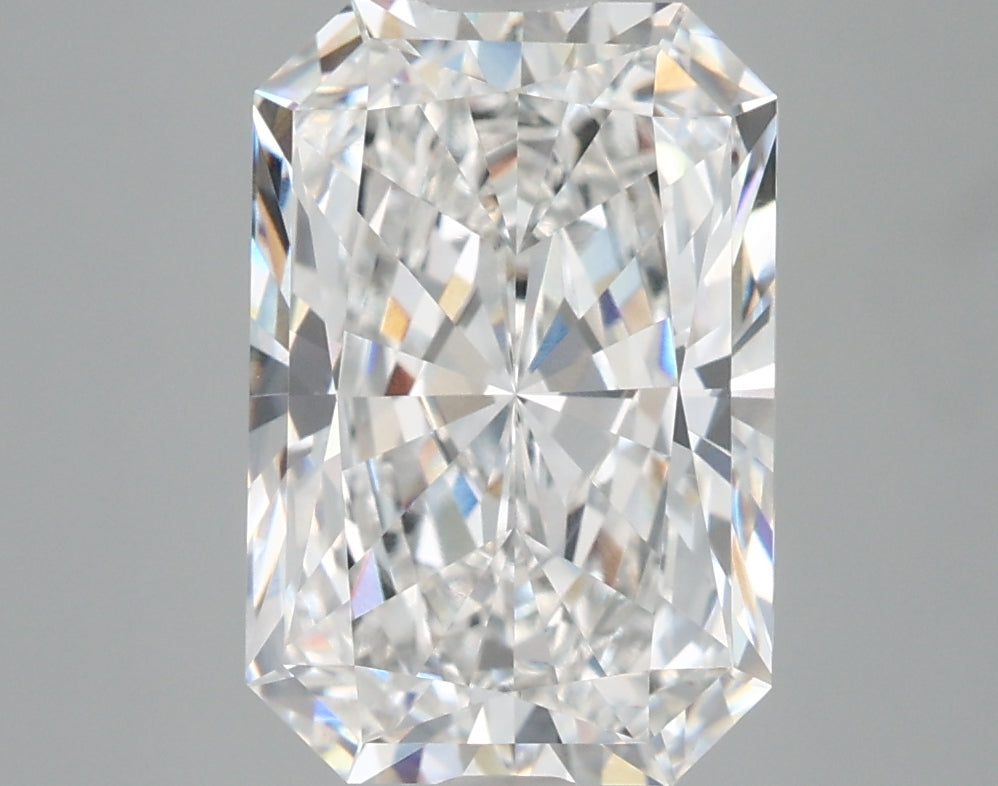 4.18 Carat Radiant Shaped, Very Good Cut, D Color, VVS1 Clarity, IGI Certified Lab Grown Diamond