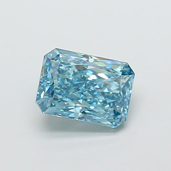 3.13 Carat Radiant Shaped, Very Good Cut, VS1 Clarity, IGI Certified Lab Grown Diamond