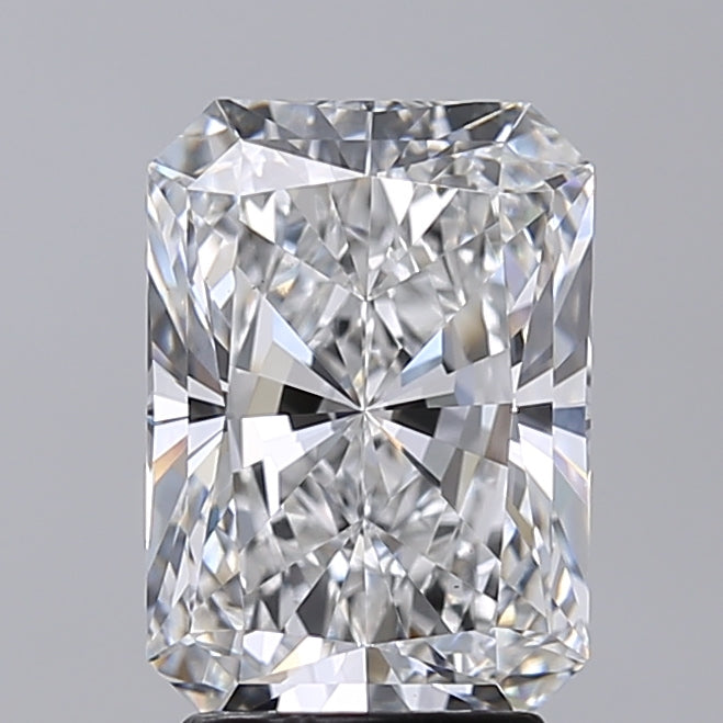 3.02 Carat Radiant Shaped, Very Good Cut, E Color, VS1 Clarity, IGI Certified Lab Grown Diamond