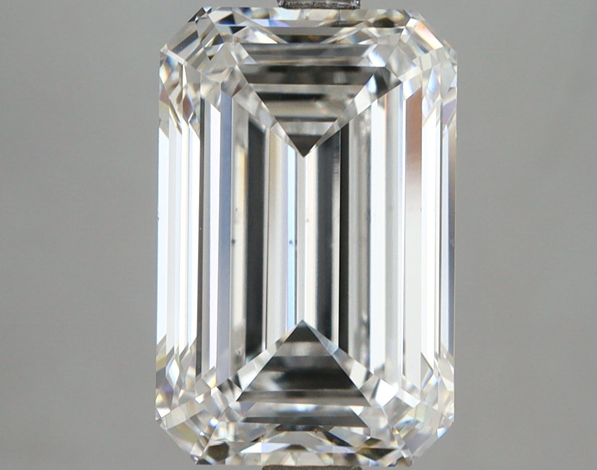 5.51 Carat Emerald Shaped, Ideal Cut, E Color, VS1 Clarity, IGI Certified Lab Grown Diamond