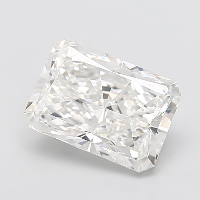 4.29 Carat Radiant Shaped, Very Good Cut, E Color, VVS2 Clarity, IGI Certified Lab Grown Diamond