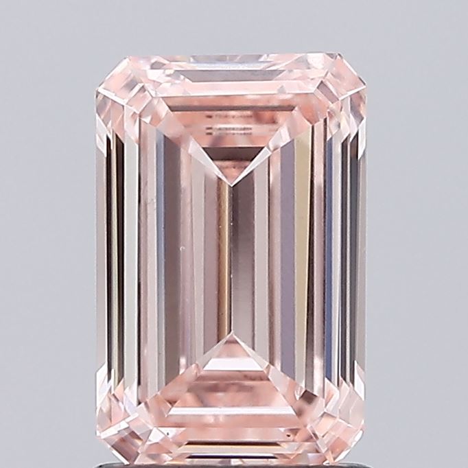 1.52 Carat Emerald Shaped, Excellent Cut, VS2 Clarity, IGI Certified Lab Grown Diamond