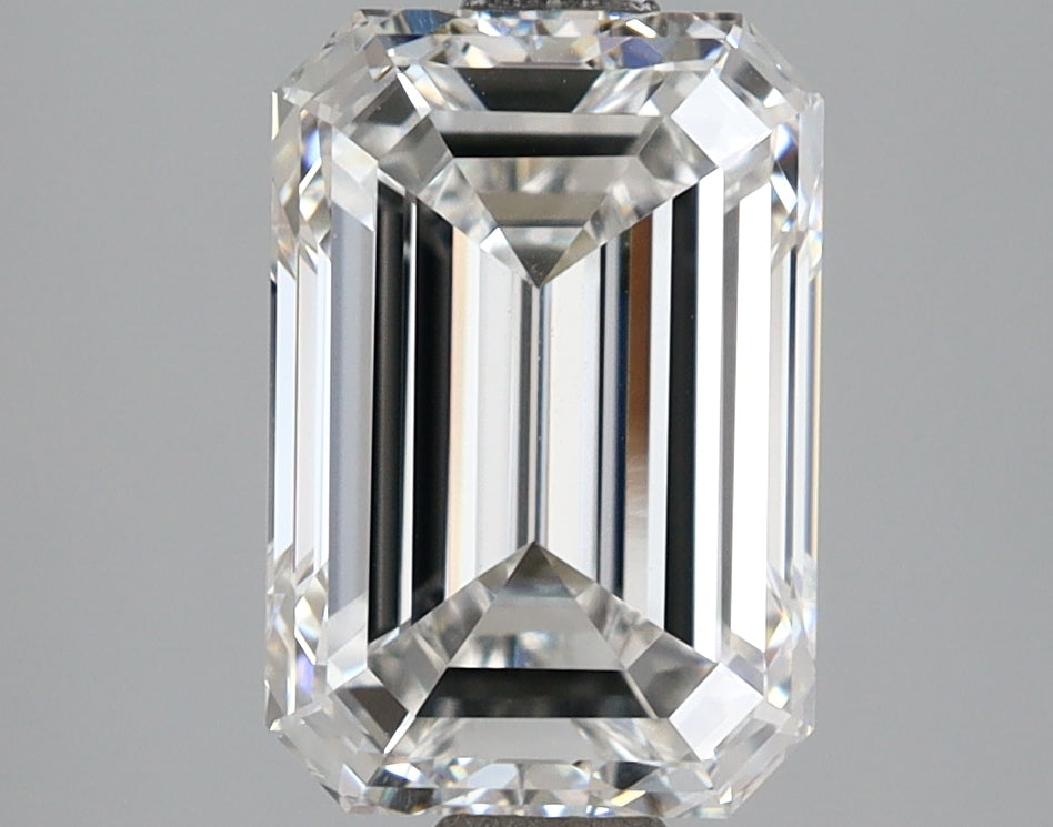 3.00 Carat Emerald Shaped, Ideal Cut, E Color, VVS2 Clarity, IGI Certified Lab Grown Diamond