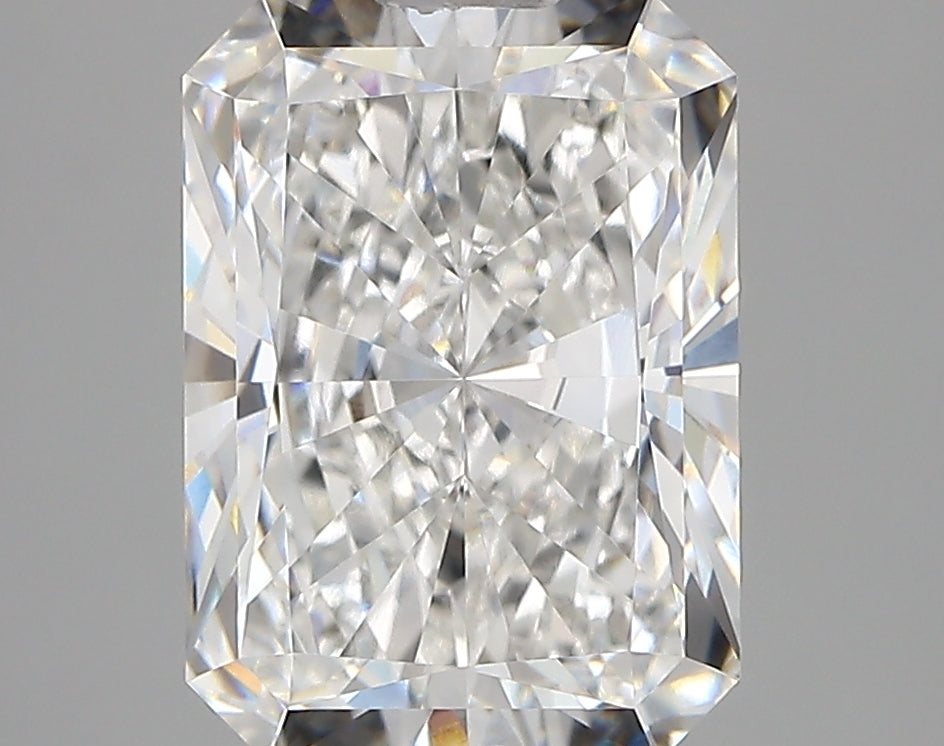 4.01 Carat Radiant Shaped, Very Good Cut, E Color, VVS1 Clarity, IGI Certified Lab Grown Diamond