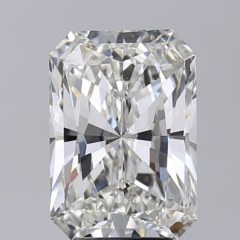 4.50 Carat Radiant Shaped, Very Good Cut, G Color, VVS2 Clarity, IGI Certified Lab Grown Diamond