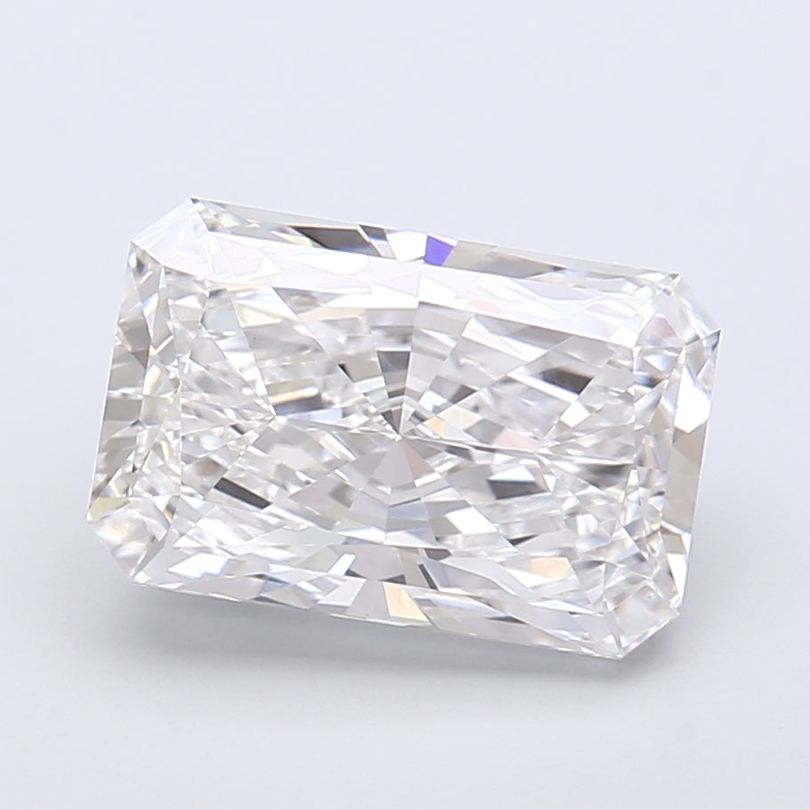 4.38 Carat Radiant Shaped, Very Good Cut, E Color, VS1 Clarity, IGI Certified Lab Grown Diamond