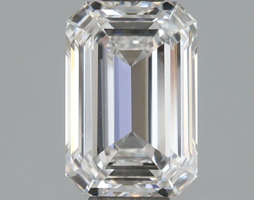 1.09 Carat Emerald Shaped, Excellent Cut, E Color, VVS1 Clarity, IGI Certified Lab Grown Diamond