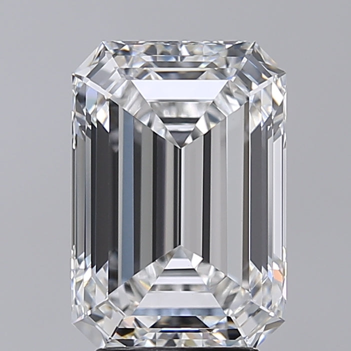 4.02 Carat Emerald Shaped, Excellent Cut, E Color, VVS2 Clarity, IGI Certified Lab Grown Diamond