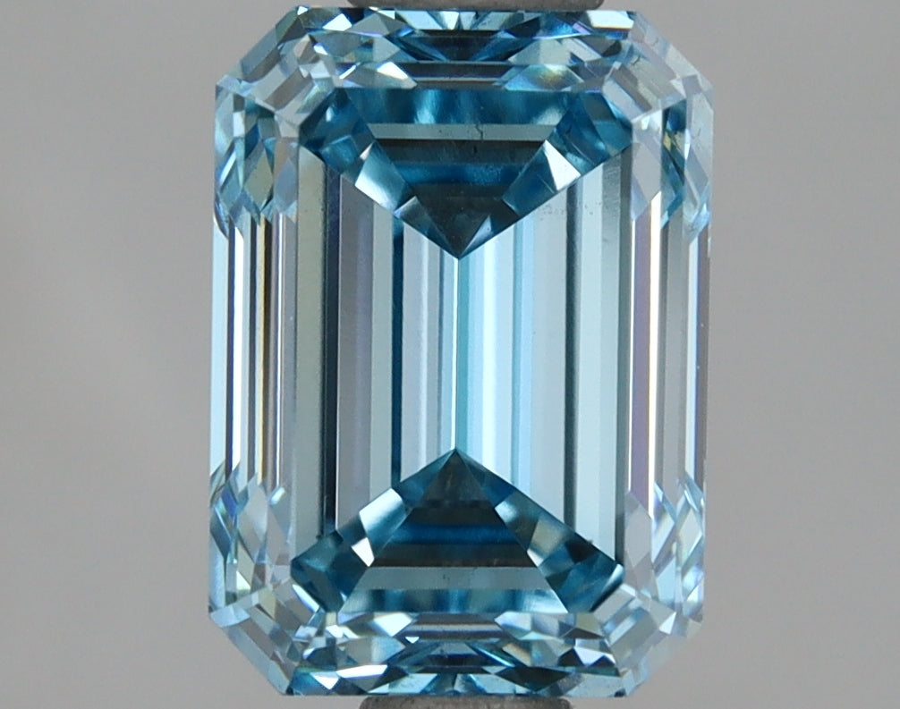2.01 Carat Emerald Shaped, Ideal Cut, VS2 Clarity, IGI Certified Lab Grown Diamond