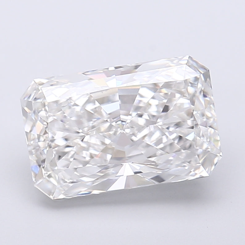 3.37 Carat Radiant Shaped, Very Good Cut, E Color, VVS2 Clarity, IGI Certified Lab Grown Diamond