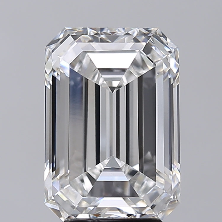 5.00 Carat Emerald Shaped, Very Good Cut, E Color, VVS2 Clarity, IGI Certified Lab Grown Diamond