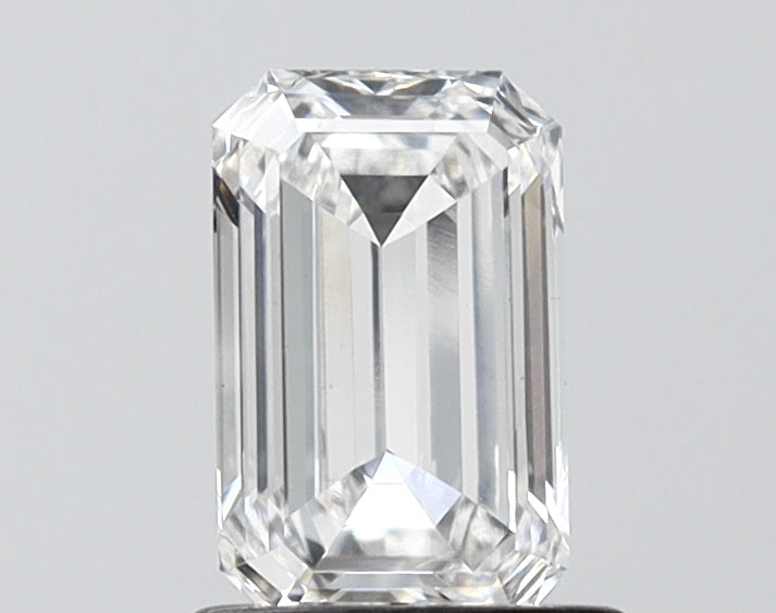 1.03 Carat Emerald Shaped, Ideal Cut, E Color, VS1 Clarity, IGI Certified Lab Grown Diamond